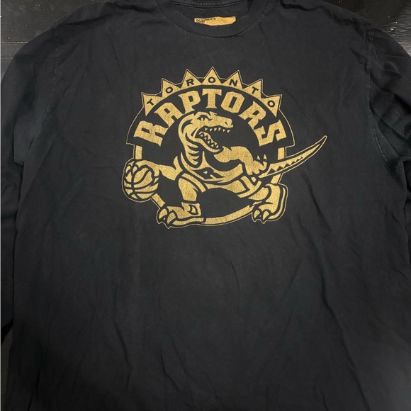 2014 Limited edition TORONTO RAPTORSxOVO Longsleeve shirt size XL - Picture 2 of 4